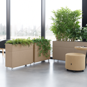 Götessons Plant Divider – Akoestische Roomdivider op Wielen met Textielafwerking